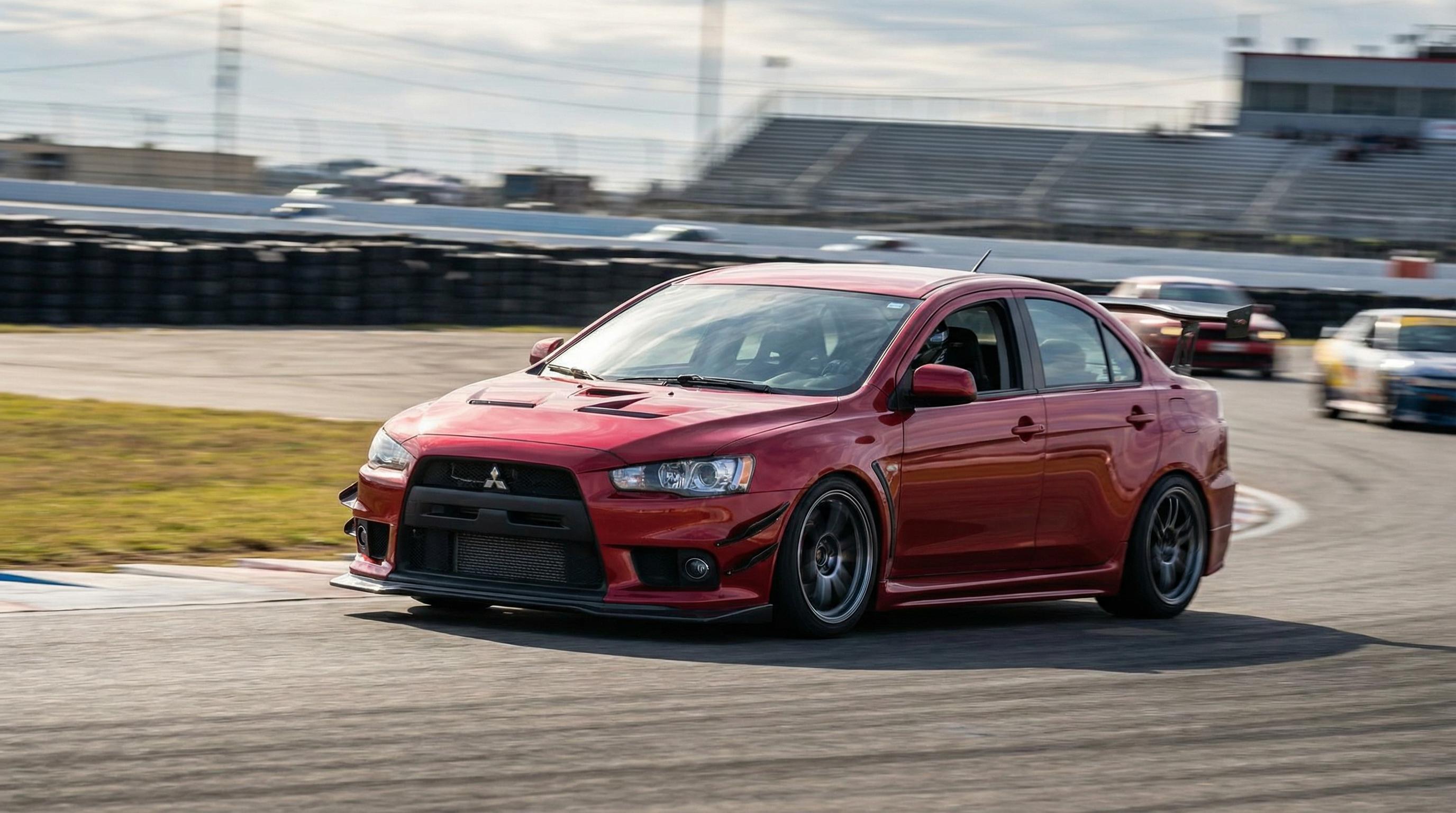 黑料烈焰红赛道轿车涡轮改装视频